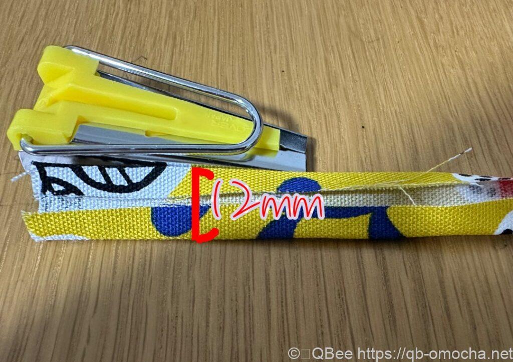 成品與尺規對照的照片